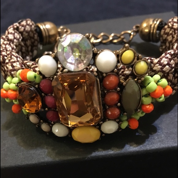Jewelry - Sale💵One of a kind stone bracelet
